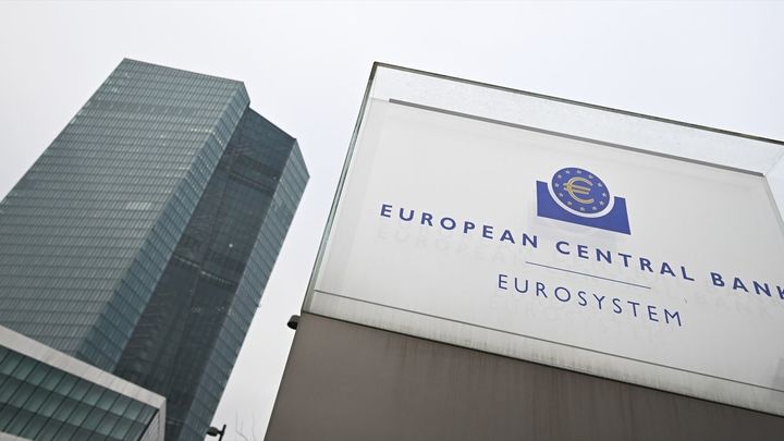 El BCE sube los tipos al 2,5% ante la amenaza de la inflación