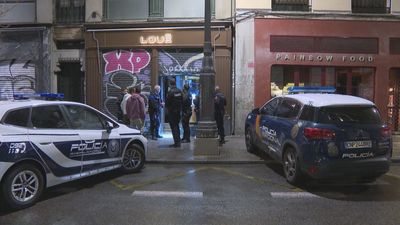 Cortan una calle del centro de Madrid para asaltar de madrugada una tienda de lujo