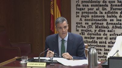 Sánchez arremete contra varios medios de comunicación por formar parte de la "máquina del fango"