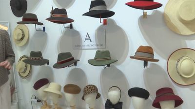 Asistimos a una sombrerería artesanal en el Barrio de las Letras