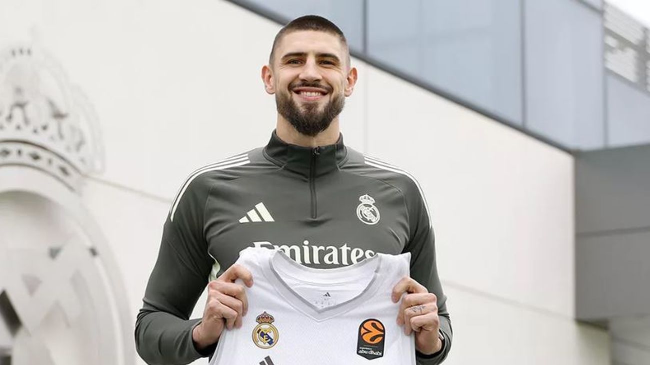 Alex Len