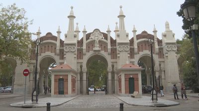 Concluye la rehabilitación del pórtico de entrada al cementerio de La Almudena