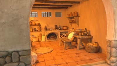 Del taller a la ciudad: el viaje de las 7.000 figuras que dan vida a la Navidad en Madrid