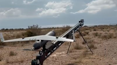 Destinus completa con éxito una demostración de defensa antidron con su sistema Hornet en Almería