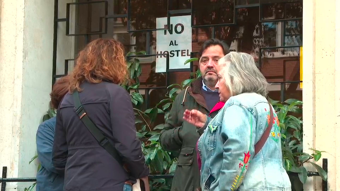 Los vecinos temen que el hostel del Parque de las Avenidas se convierta en un centro encubierto de inmigrantes