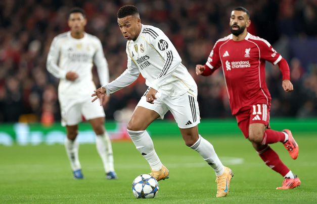 Mbappé ante el Liverpool / EFE