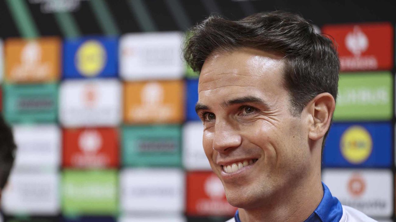 Iñigo Pérez: "Ganar al Lech Poznan es vital para el devenir de la competición"