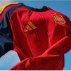 España presenta la camiseta con la que disputará el Mundial