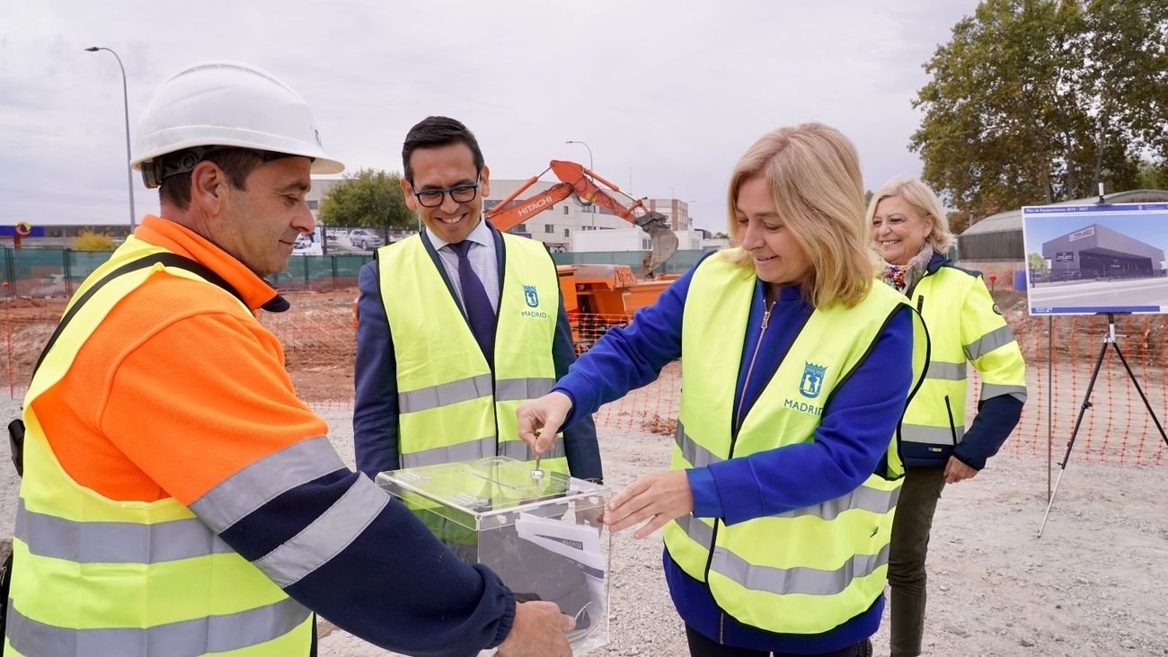 Colocada la primera piedra de la nueva comisaría de Policía Municipal de Villaverde