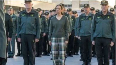 Polémica por la vestimenta de la directora de la Guardia Civil en un acto de homenaje a víctimas