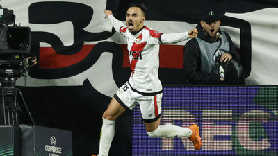 3-2. Álvaro García y el coraje del Rayo culminan una remontada de ensueño ante el Lech Poznan