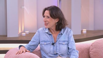 María cambia la moda por la aventura: viajes por las carreteras secundarias de España