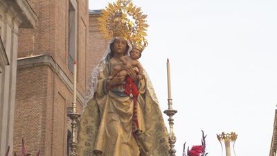 Así se ha vivido la procesión de la Virgen de la Almudena