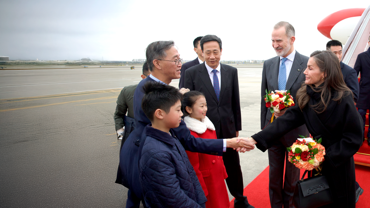 Los Reyes arrancan en Chengdu su primera visita de Estado a China