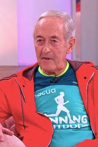 Enrique, el atleta incansable de 82 años que empezó a correr por aprobar gimnasia