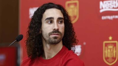 Cucurella: "Lamine quería estar, pero lo importante es que se recupere bien"