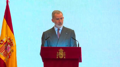 El rey Felipe VI defiende en Pekín los derechos humanos sin renunciar al diálogo con China