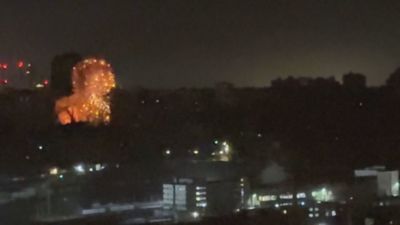 Zelenski informa de 4 muertos en un ataque ruso a Kiev, Járkov y Odesa