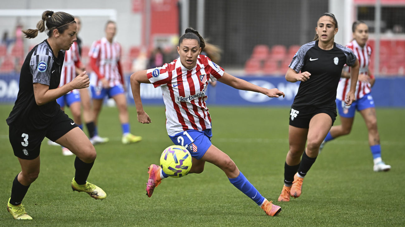Benitez ante el FC Badalona