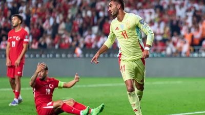 España busca ante Turquía poner el broche de oro al pase al Mundial 2026