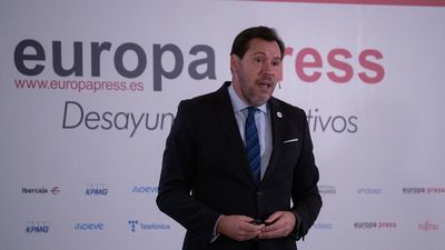 Puente anuncia que el AVE unirá Madrid y Barcelona en menos de dos horas, con una nueva estación en Parla