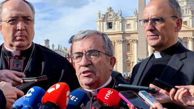 Los obispos españoles, "esperanzados" ante una posible visita del Papa a España