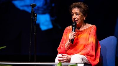 Amelia del Castillo, pionera del fútbol español, Hija Predilecta de Pinto