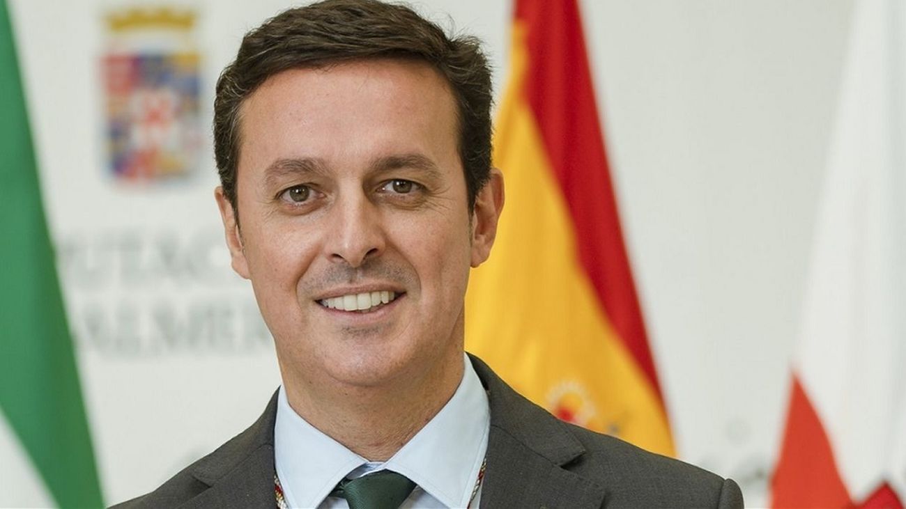 Detenido el presidente de la diputación de Almería, Javier Aureliano Garcia por contratos irregulares