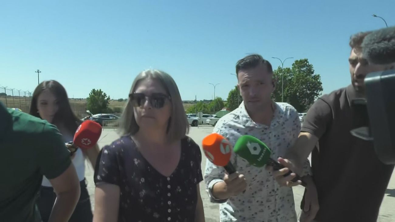 El PP cita a la esposa de Cerdán a comparecer en la comisión Koldo dos días antes que él