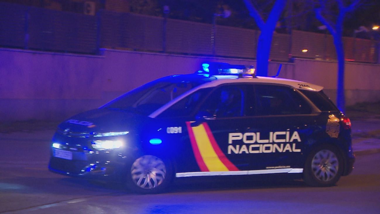 Detenido un hombre en Usera por violar en varias ocasiones a una vecina en el portal de su edificio