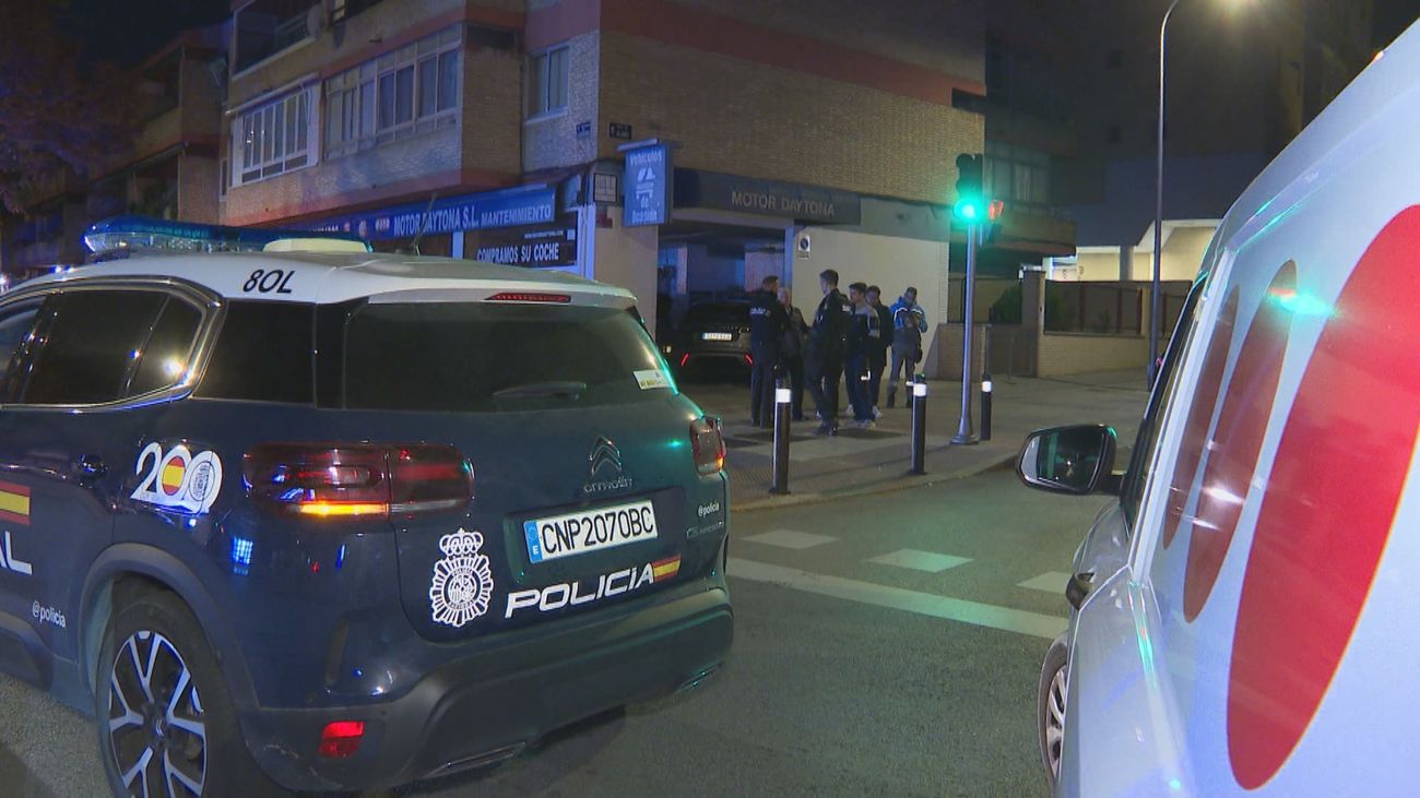 Alunizaje 'exprés' en un concesionario de Barajas:  roban un coche en 20 segundos