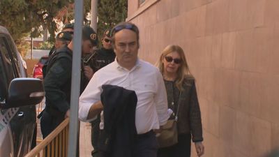 El dueño de El Ventorro dice ante el juez que Mazón abandonó el local entre las 18.30 y las 19 horas