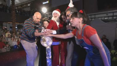 Diana Navarro, Emilio Pineda, Papá Noel y CantaJuego iluminan la Navidad en intu Xanadú