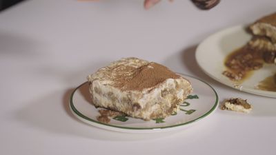 Sabor a Madrid: tiramisú de ciruela en Comarca de la Vega