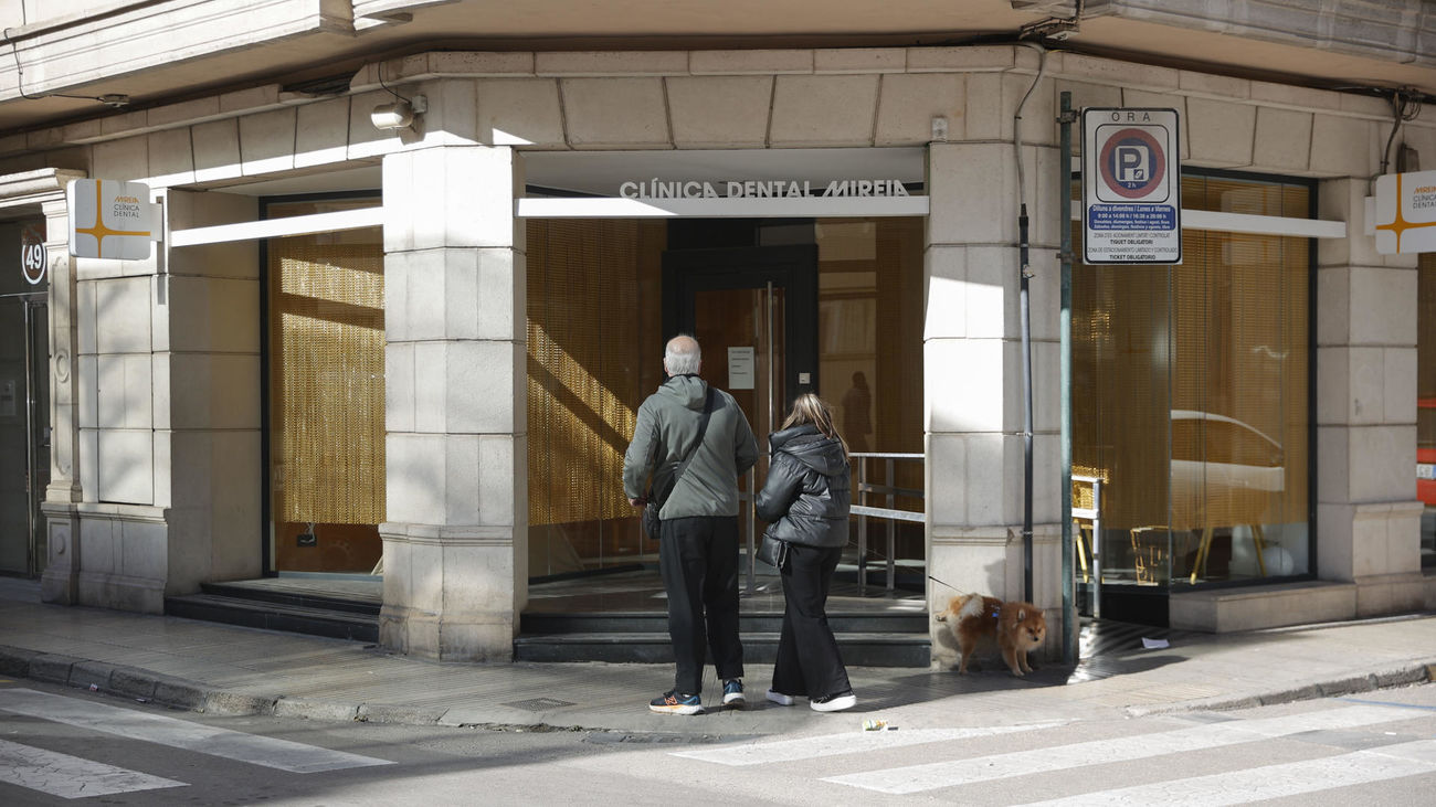 Clínica dental de Alzira que trató a la niña fallecida