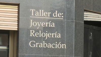 Intento de robo violento en una joyería de Fuente el Saz: los vecinos graban y frustran el asalto