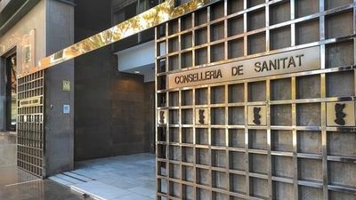 Sale de la UCI la niña de 4 años atendida en una clínica dental privada de Valencia