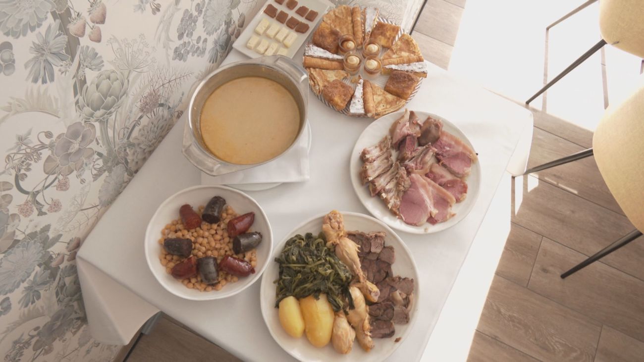 Galicia se sirve en cuatro vuelcos: el ritual del cocido de Lalín en el Centro Gallego de Madrid