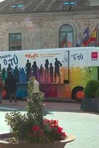 El autobús 'Drogas o tú' informa a más de 40.000 personas en un año sobre los riesgos de las adicciones