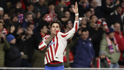 2-1. El Atlético de Madrid somete al Inter con un gol de Giménez en el 93'