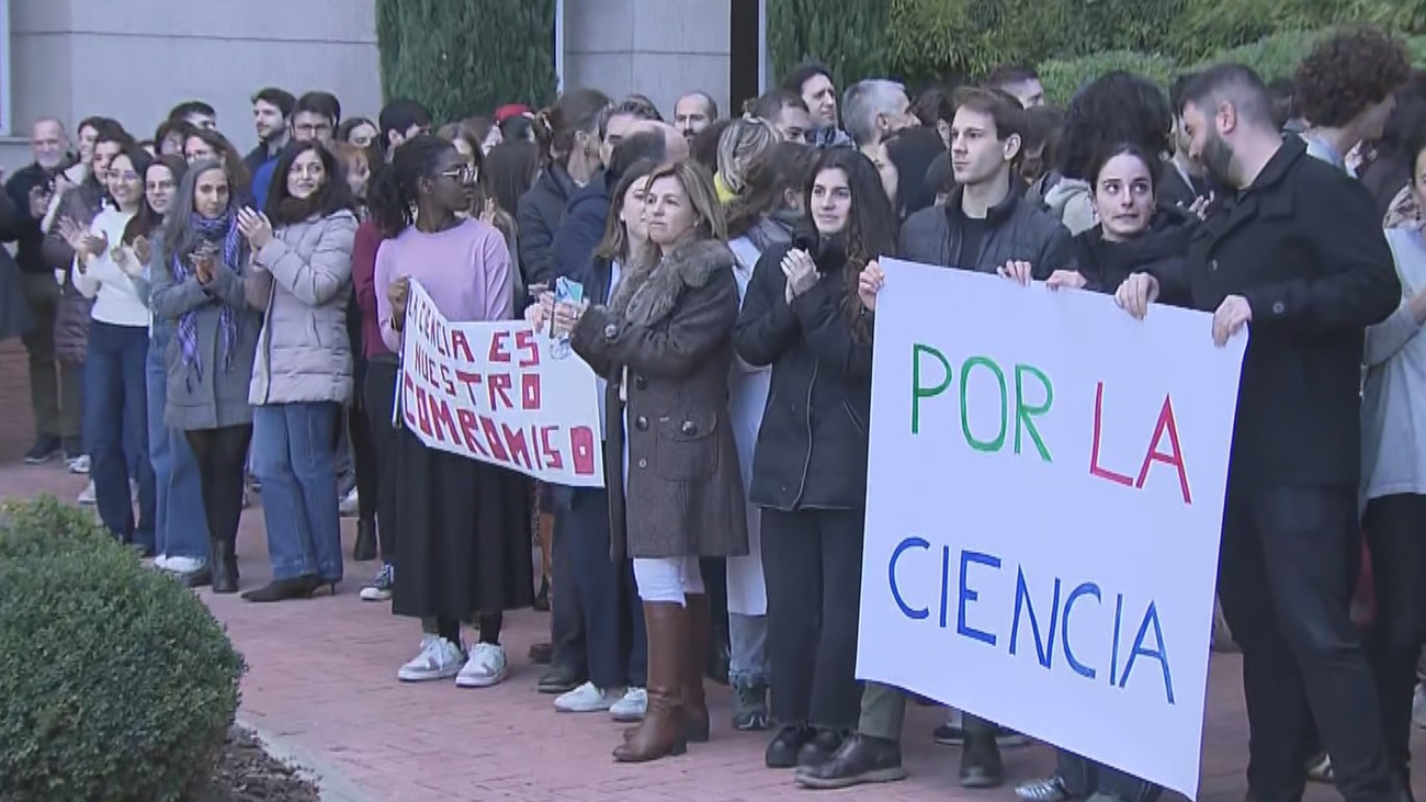 Científicos y técnicos del CNIO piden separar su trabajo del posible desfalco en la institución