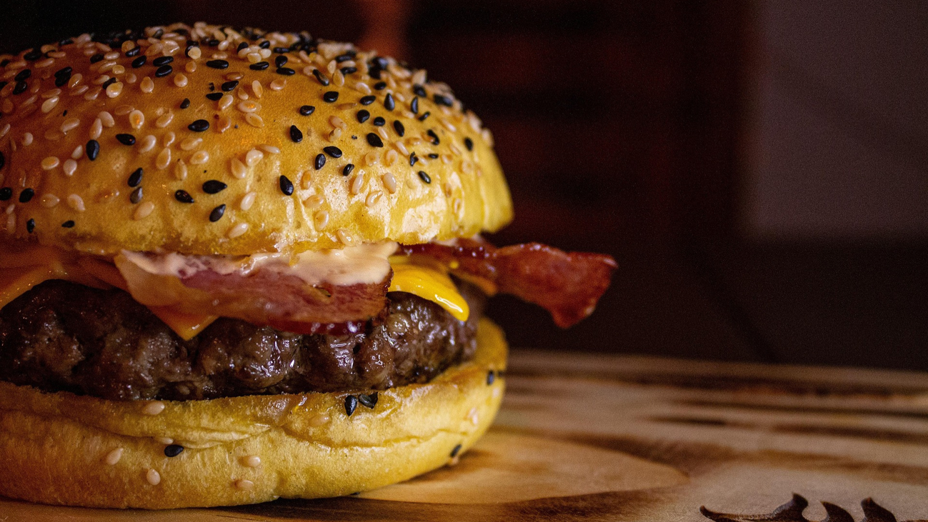 El Gobierno eliminará los ultraprocesados de la alimentación infantil en hospitales