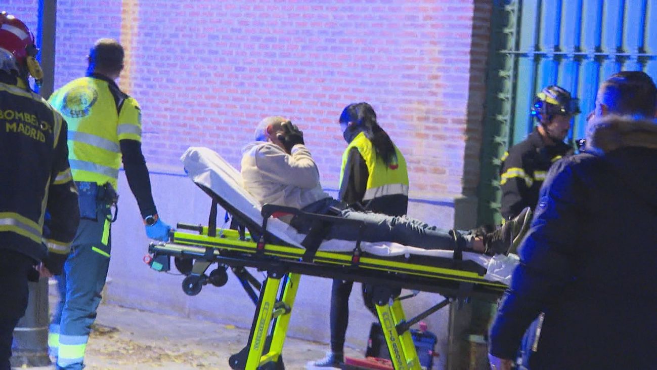 Pillan in fraganti de noche a un ladrón en un colegio de Arganzuela y acaba en el hospital