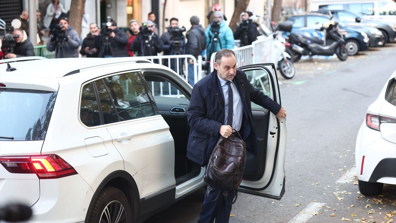 Lo que sabe Ábalos y la amenaza de que tire de la manta