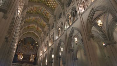 El Coro Nacional de Cámara de Rumanía llena la Almudena de villancicos por el Año Jubilar