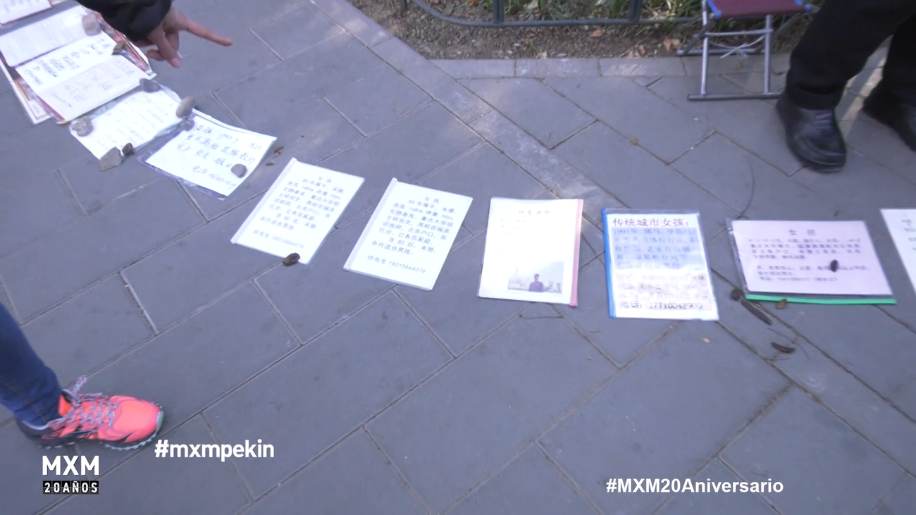 Madrileños por el Mundo descubrió un 'mercado de solteros' en Pekín