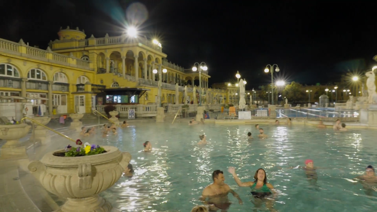 ¿Por qué se conoce Budapest como 'la ciudad de los balnearios'?