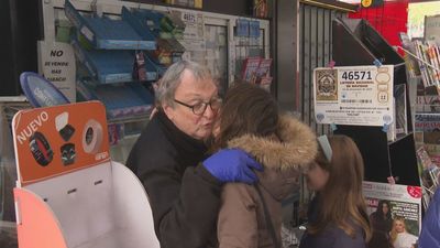 El último quiosco de Conde de Casal cierra al no resistir ante las obras: "Las ventas cayeron un 70%"