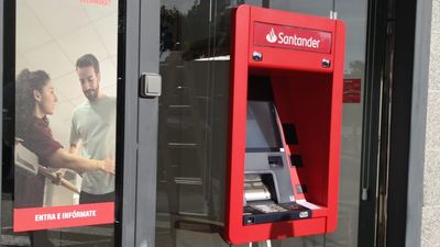 El barrio de La Poveda, en Arganda, vuelve a tener un cajero automático