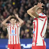 3-1. El Atlético de Madrid cae ante un Barça que consolida el liderato